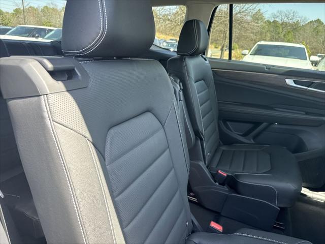 new 2025 Volkswagen Atlas car, priced at $47,170