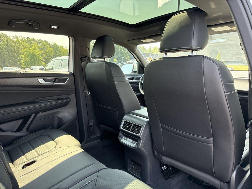 new 2025 Volkswagen Atlas Cross Sport car, priced at $48,526