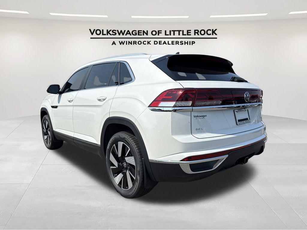 new 2025 Volkswagen Atlas Cross Sport car, priced at $48,526