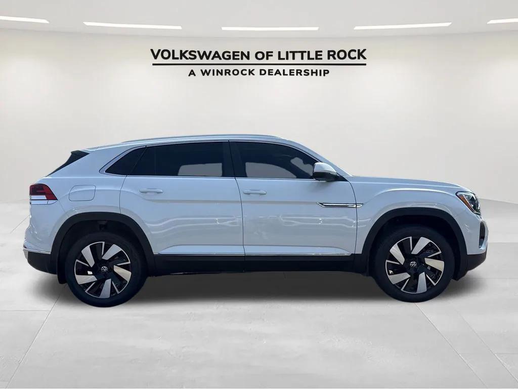 new 2025 Volkswagen Atlas Cross Sport car, priced at $47,526