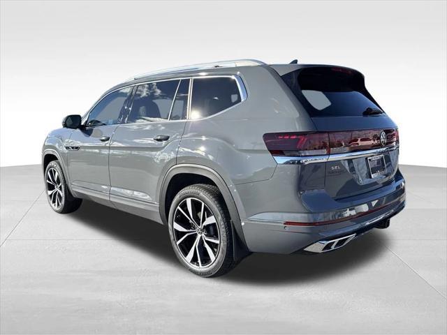 new 2025 Volkswagen Atlas car, priced at $52,348