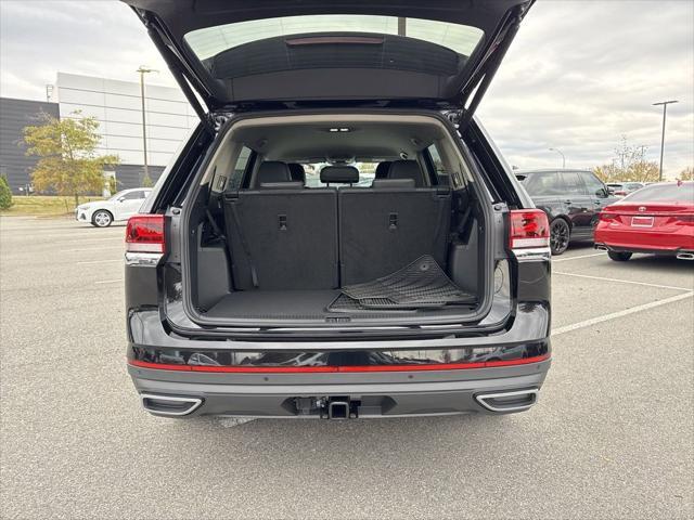 new 2025 Volkswagen Atlas car, priced at $42,931