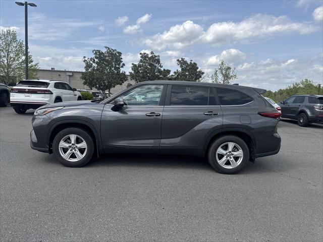 used 2023 Toyota Highlander car, priced at $32,500