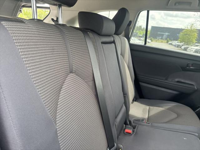 used 2023 Toyota Highlander car, priced at $32,500