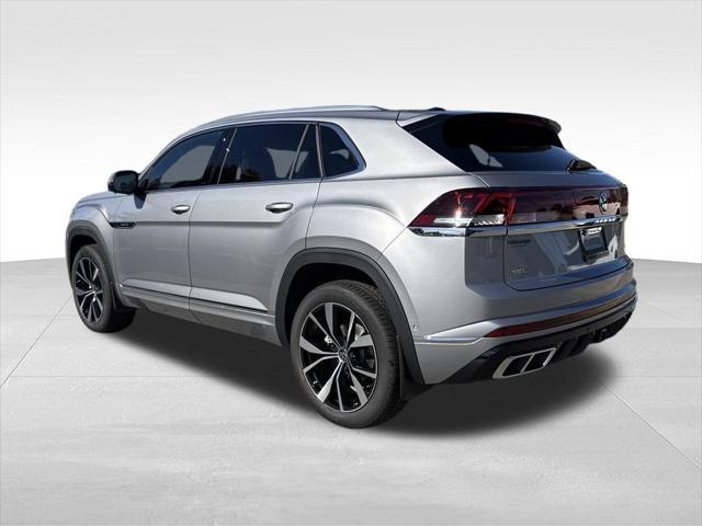 new 2025 Volkswagen Atlas Cross Sport car, priced at $51,262