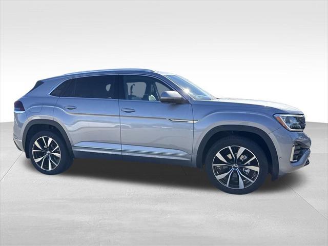 new 2025 Volkswagen Atlas Cross Sport car, priced at $51,262