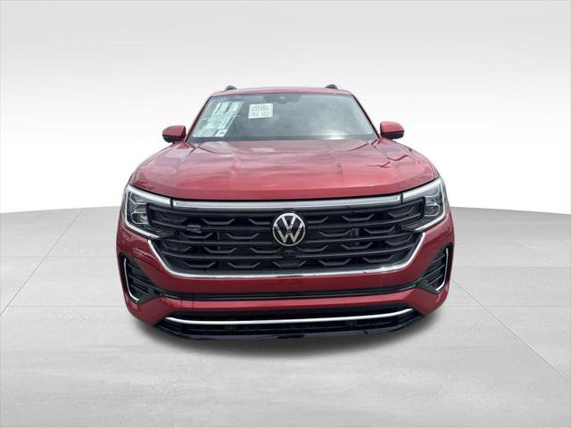 new 2025 Volkswagen Atlas car, priced at $52,348