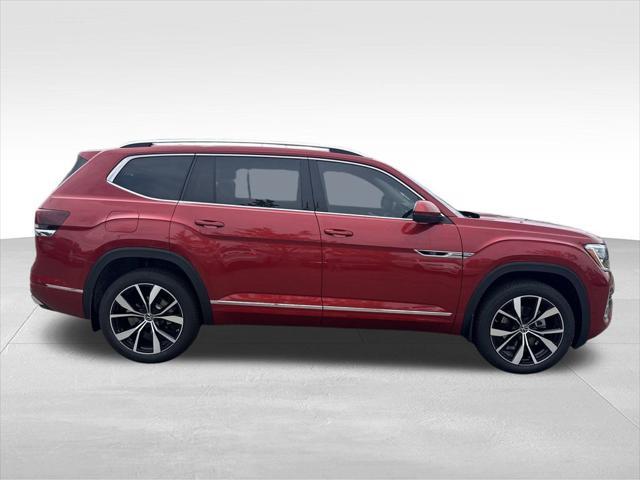 new 2025 Volkswagen Atlas car, priced at $52,348
