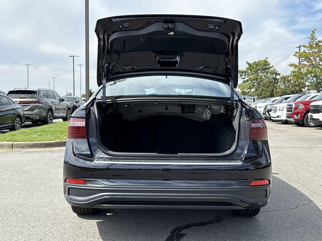 new 2025 Volkswagen Jetta car, priced at $28,000