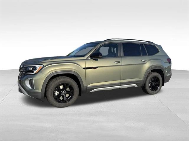 new 2025 Volkswagen Atlas car, priced at $45,404