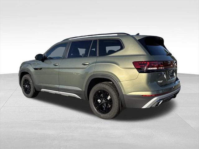 new 2025 Volkswagen Atlas car, priced at $45,404