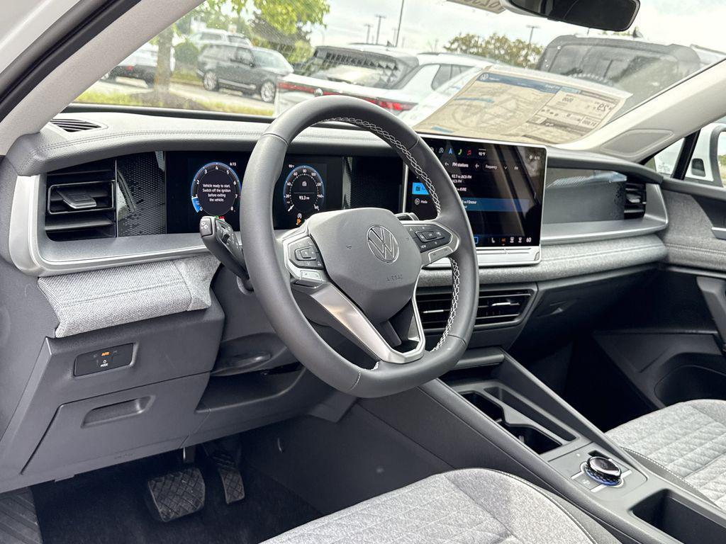 new 2025 Volkswagen Tiguan car, priced at $31,336