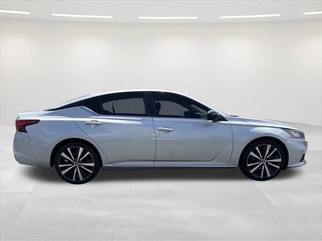 used 2021 Nissan Altima car, priced at $16,000