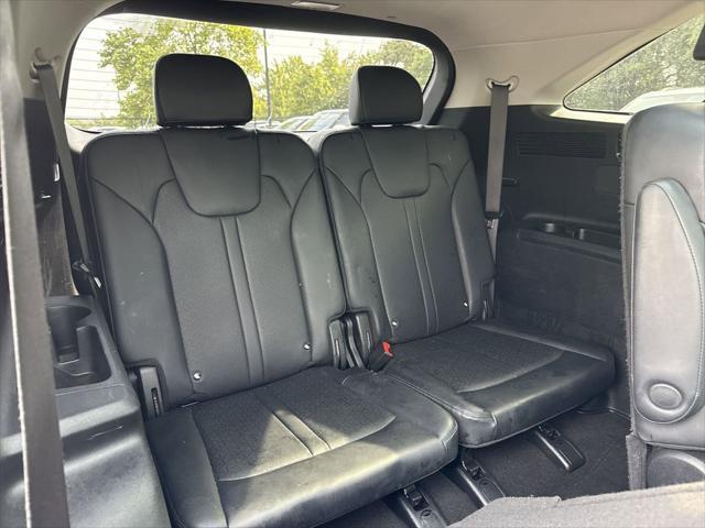 used 2022 Kia Sorento Hybrid car, priced at $25,650
