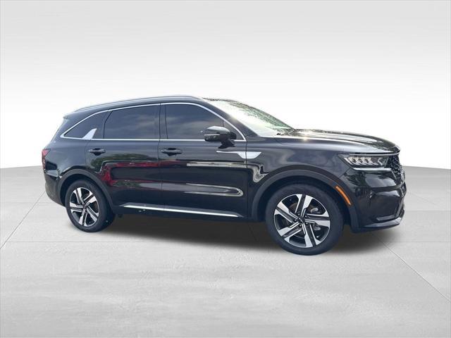 used 2022 Kia Sorento Hybrid car, priced at $25,650