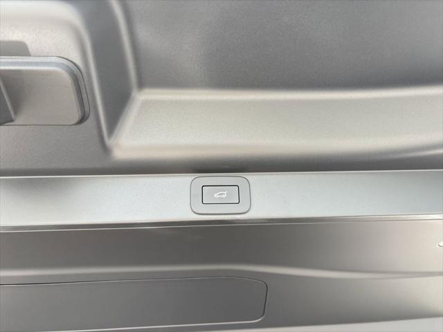 new 2025 Land Rover Range Rover car, priced at $127,450