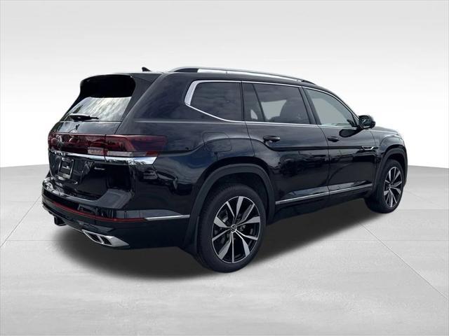 new 2025 Volkswagen Atlas car, priced at $52,336