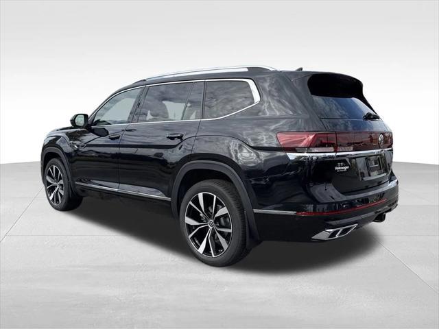 new 2025 Volkswagen Atlas car, priced at $52,336