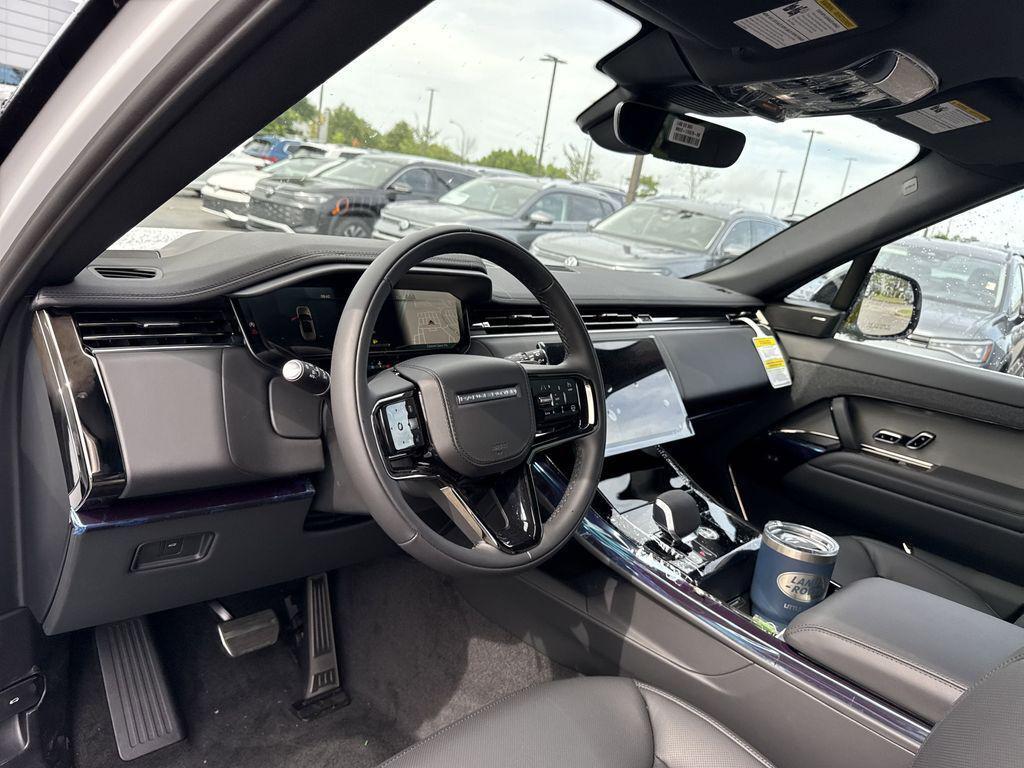 new 2025 Land Rover Range Rover Sport car, priced at $119,075