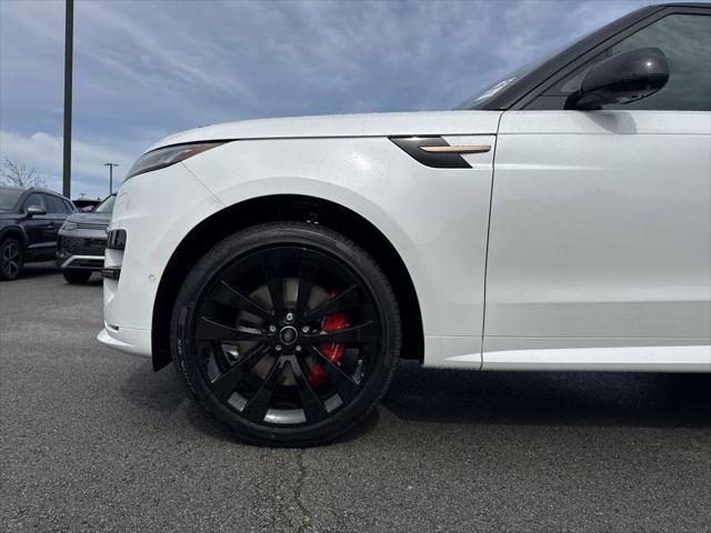 new 2025 Land Rover Range Rover Sport car, priced at $119,075