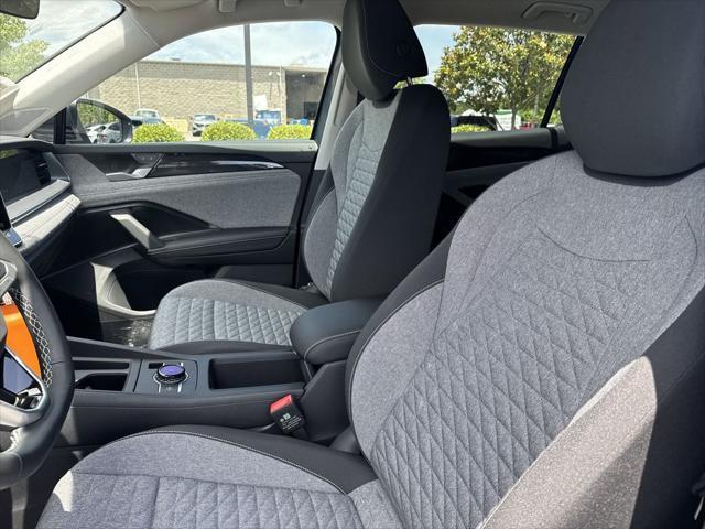 new 2025 Volkswagen Tiguan car, priced at $31,500