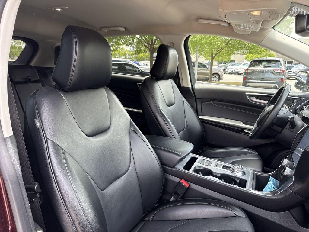 used 2022 Ford Edge car, priced at $18,500