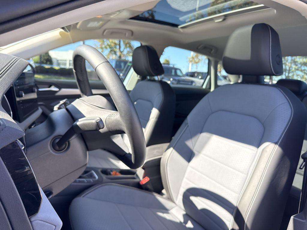 used 2025 Volkswagen Jetta car, priced at $25,000