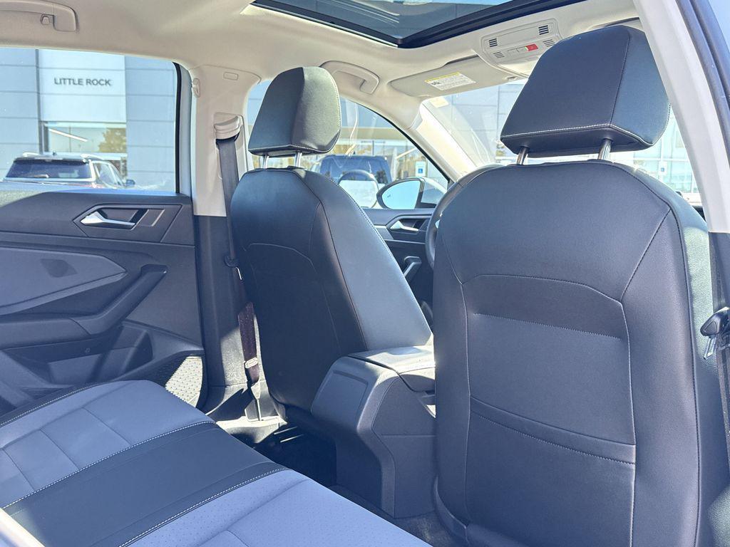 used 2025 Volkswagen Jetta car, priced at $25,000