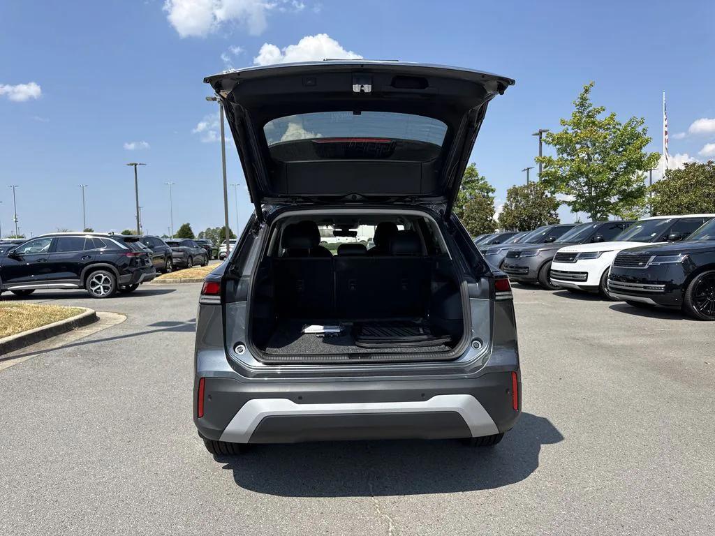 new 2025 Volkswagen Tiguan car, priced at $33,000