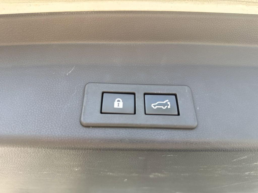 used 2022 Subaru Ascent car, priced at $26,250