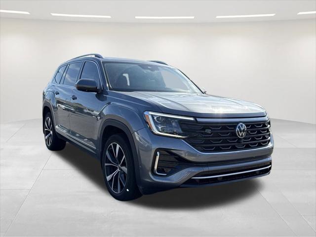 used 2024 Volkswagen Atlas car, priced at $42,850