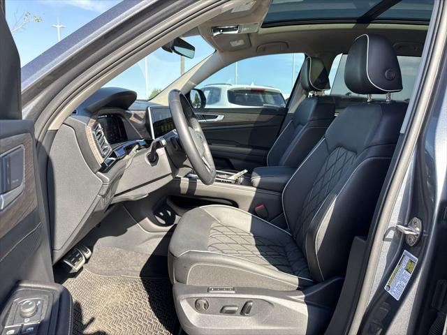 used 2024 Volkswagen Atlas car, priced at $44,500