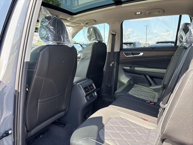 new 2025 Volkswagen Atlas car, priced at $54,448