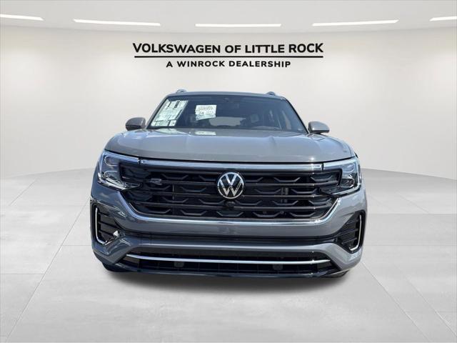 new 2025 Volkswagen Atlas car, priced at $54,448