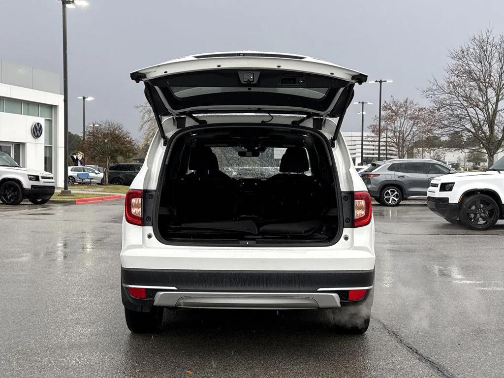 used 2022 Honda Pilot car, priced at $31,000