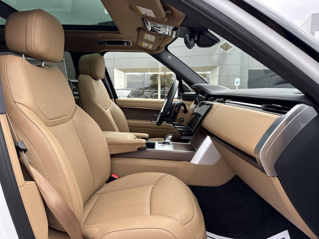 new 2025 Land Rover Range Rover car, priced at $154,705