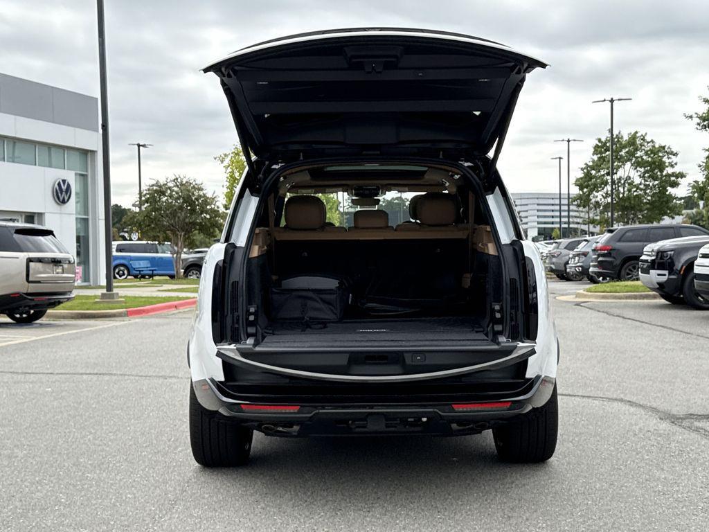 new 2025 Land Rover Range Rover car, priced at $154,705