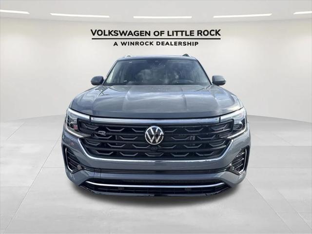 new 2025 Volkswagen Atlas car, priced at $53,000