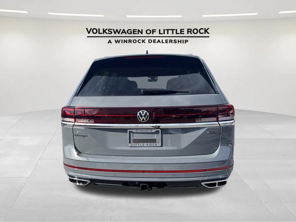 new 2025 Volkswagen Atlas car, priced at $54,000