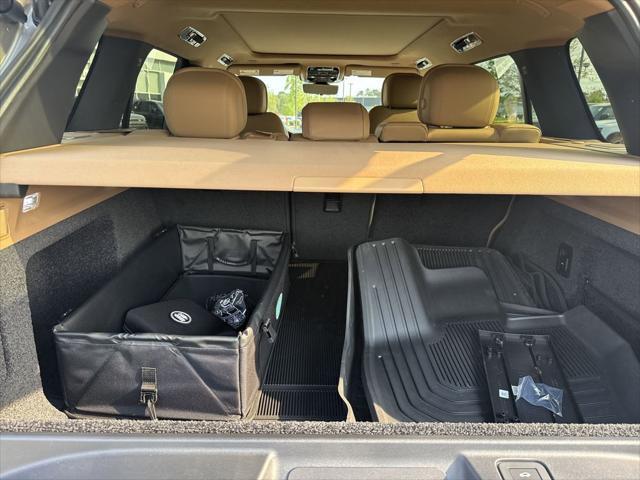 new 2025 Land Rover Range Rover car, priced at $143,260