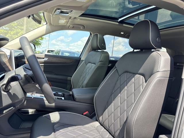new 2025 Volkswagen Atlas car, priced at $54,448