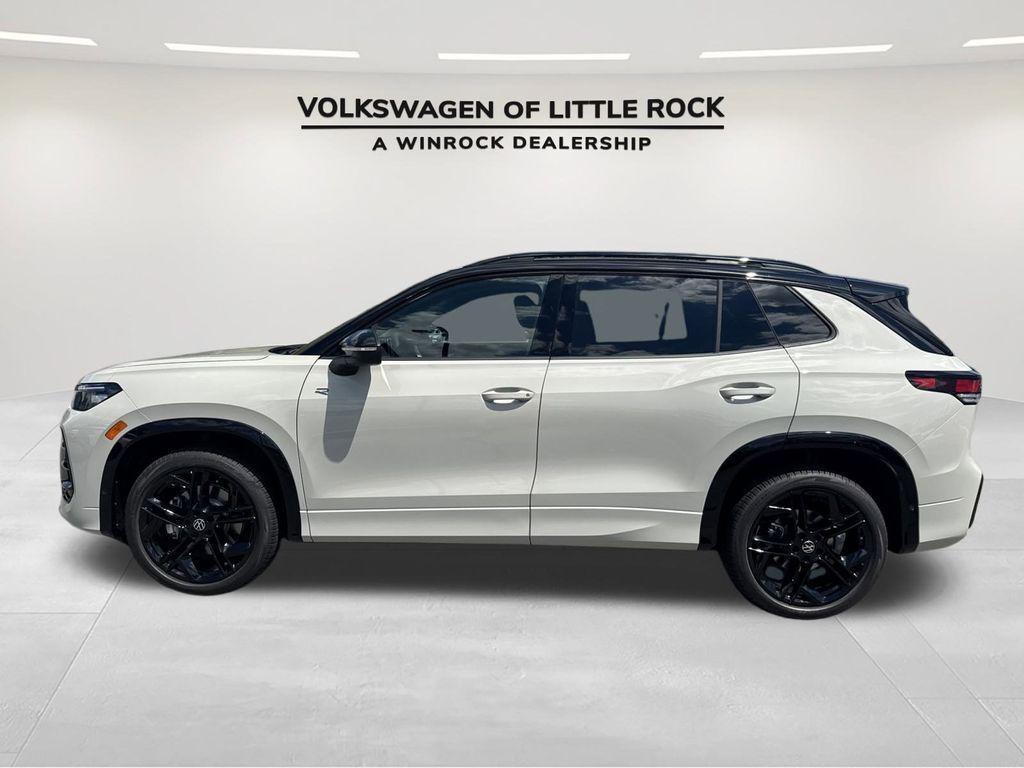 new 2025 Volkswagen Tiguan car, priced at $39,177