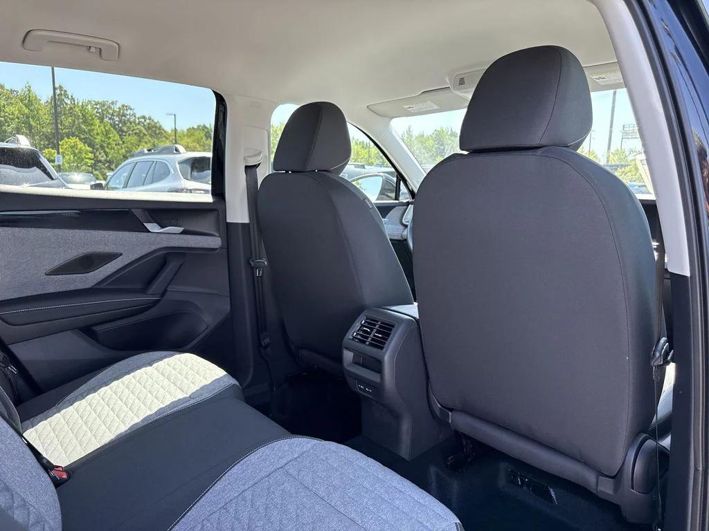 new 2025 Volkswagen Tiguan car, priced at $30,515