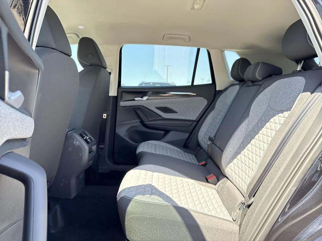 new 2025 Volkswagen Tiguan car, priced at $30,515