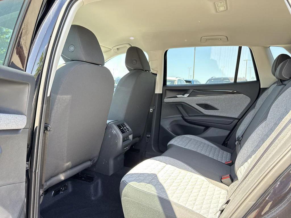 new 2025 Volkswagen Tiguan car, priced at $30,515