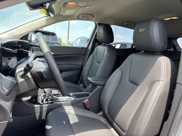 used 2024 Buick Encore GX car, priced at $21,450