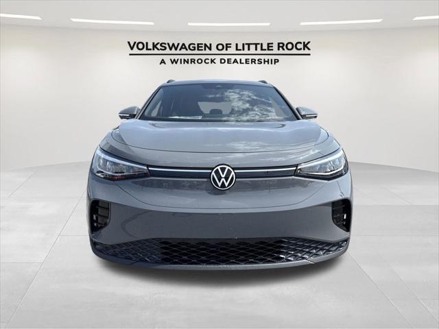 new 2025 Volkswagen ID.4 car, priced at $45,720