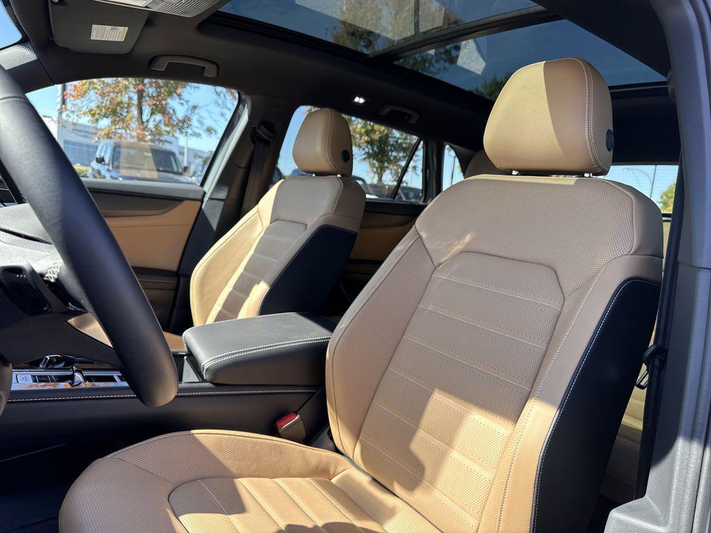 new 2026 Volkswagen Atlas Cross Sport car, priced at $51,633