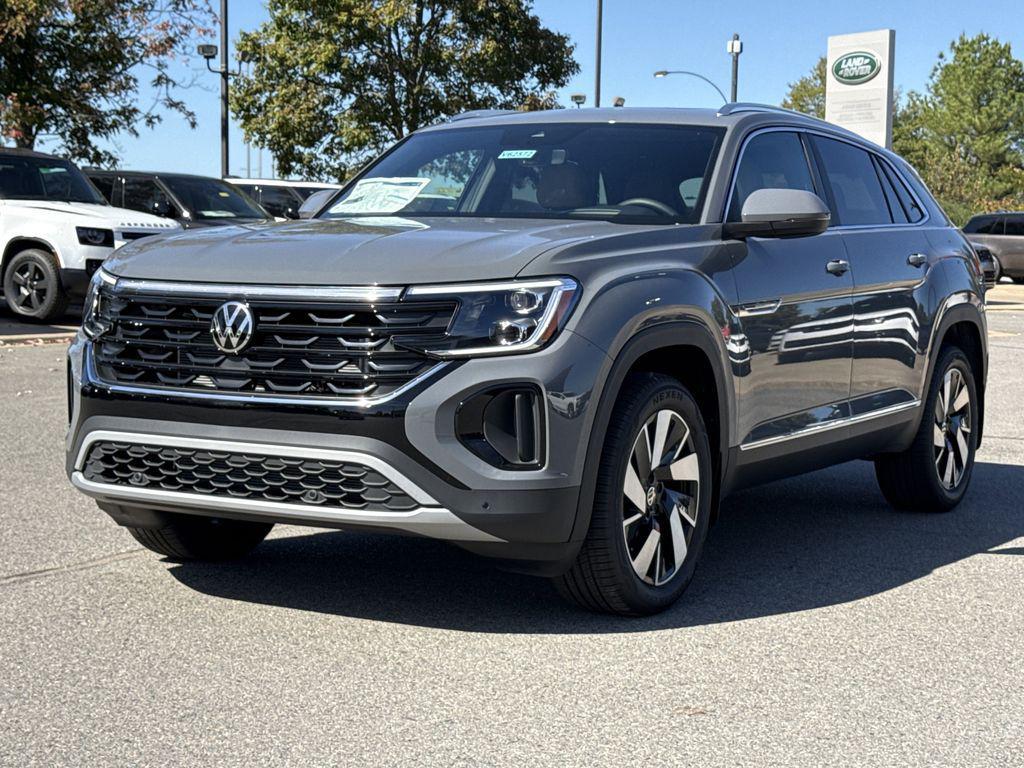 new 2026 Volkswagen Atlas Cross Sport car, priced at $51,633