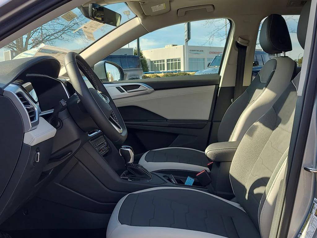 new 2026 Volkswagen Taos car, priced at $32,941